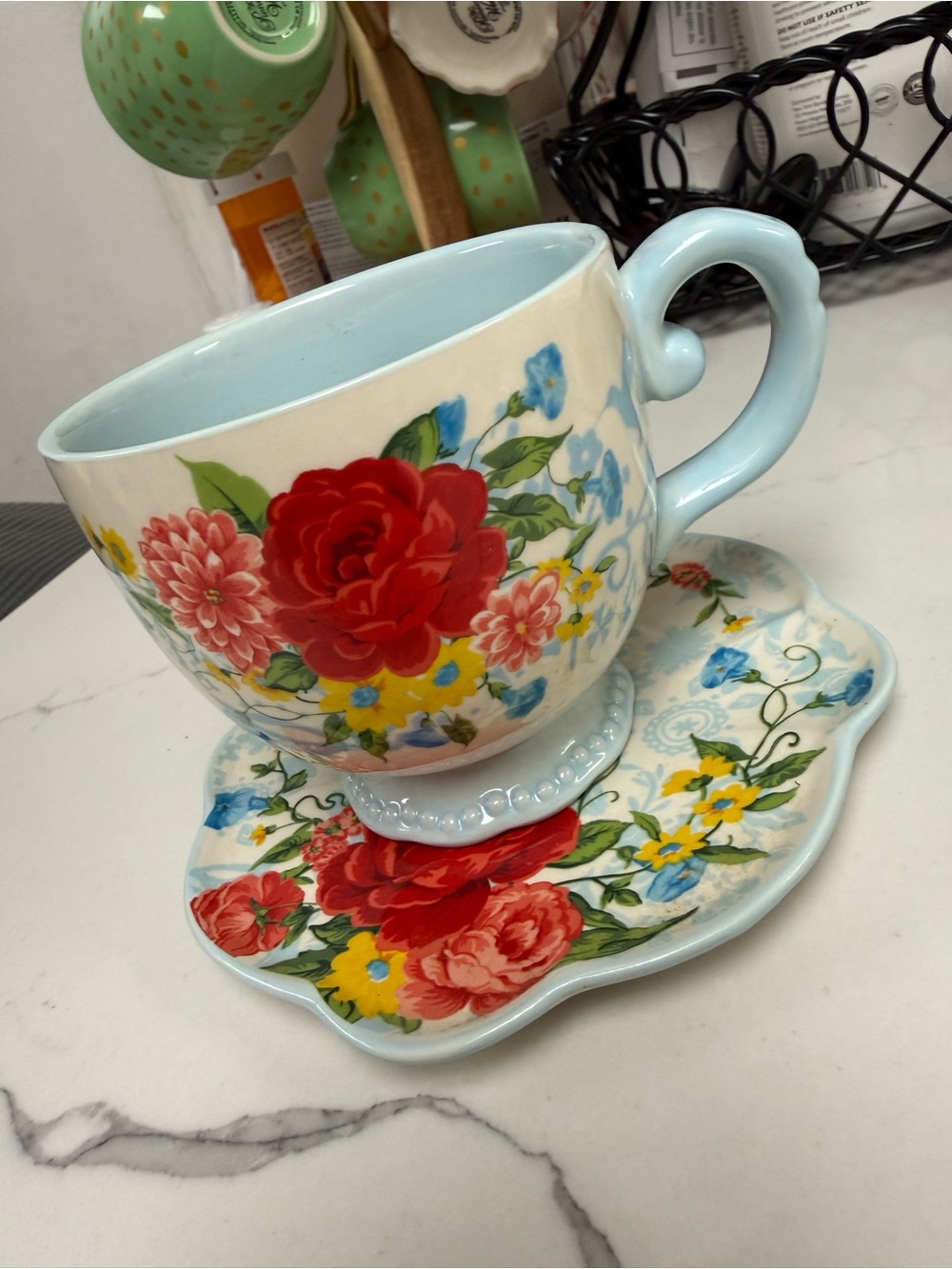 The Pioneer Woman Sweet Rose Teacup & Scalloped Saucer